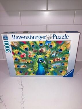 2000 Piece Land Of The Peacock Jigsaw Puzzle - Ravensburger